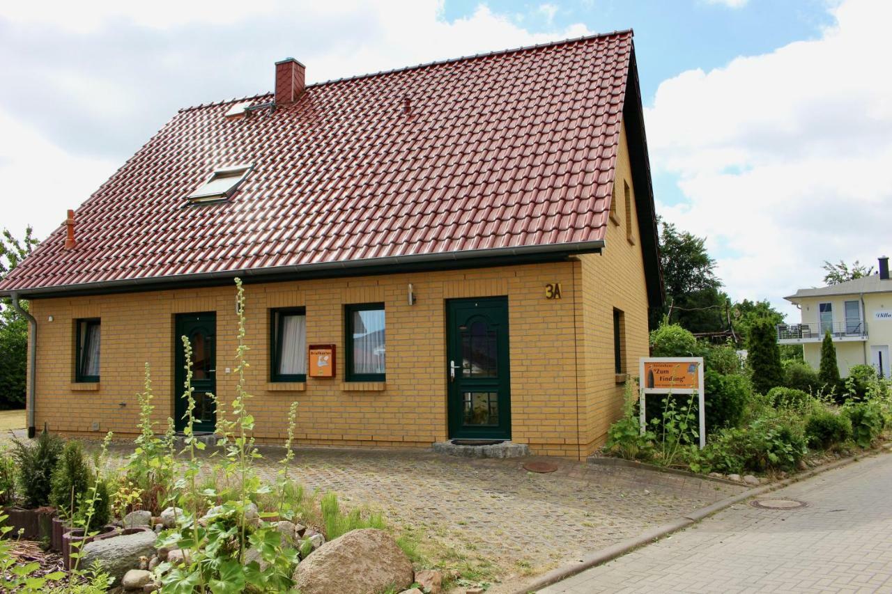 Ferienhaus Zum Findling ゲーレン エクステリア 写真